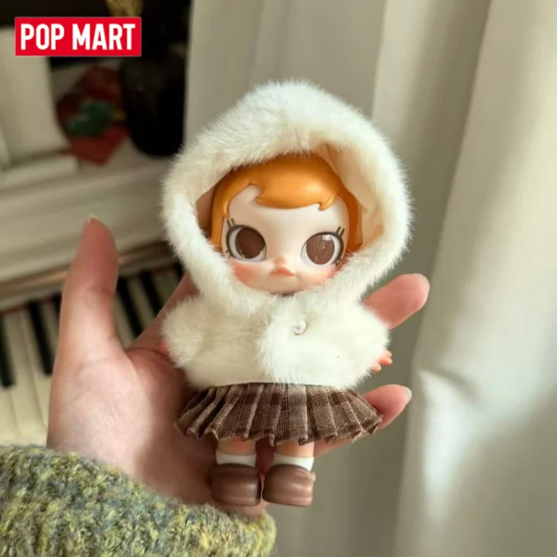 

POPMART Baby Molly Winter Fit Check Series: Сюрприз-бокс, коллекционная фигурка, модель для декора дома и рабочего стола