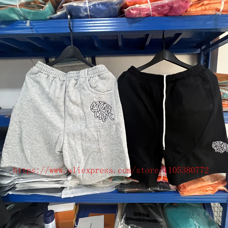 

Высококачественные спортивные шорты Mertre в различных стилях для мужчин и женщин: удобные, повседневные, в уличном стиле, в наличии