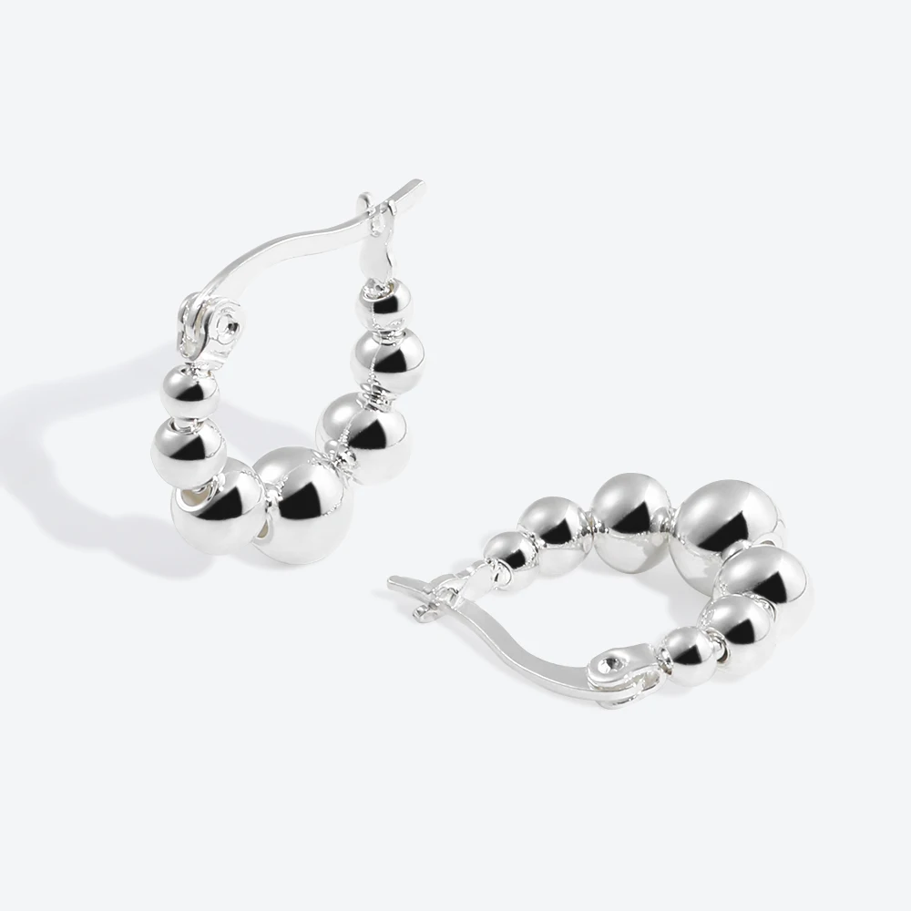 

Glossisland 925 silver plated stainless steel ladies Folding flower C-shaped earrings Silver white trendy jewelry accessories