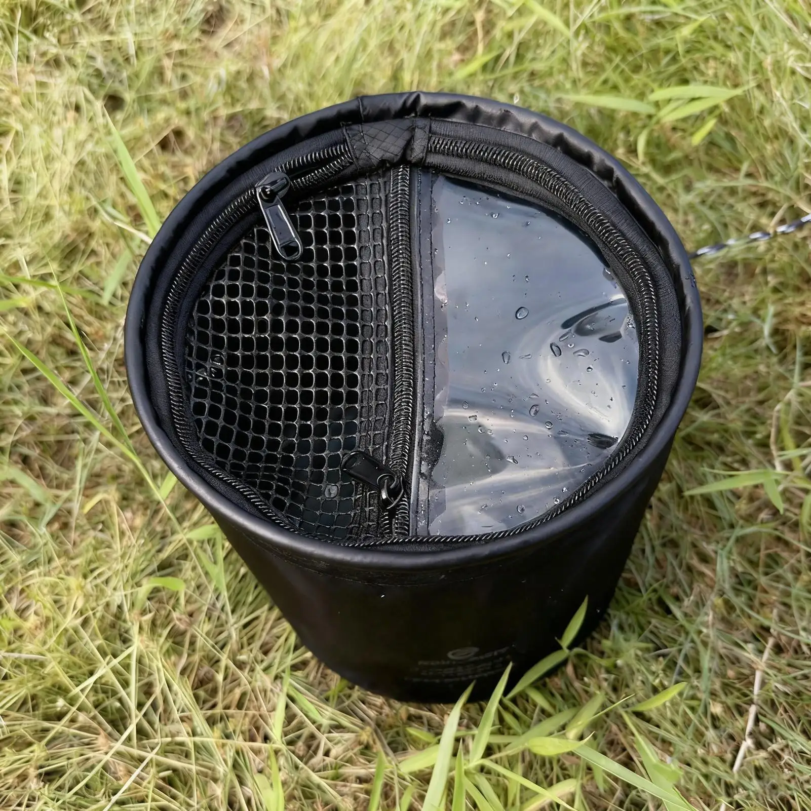 접이식 드로스트링 낚시 버킷 이미지