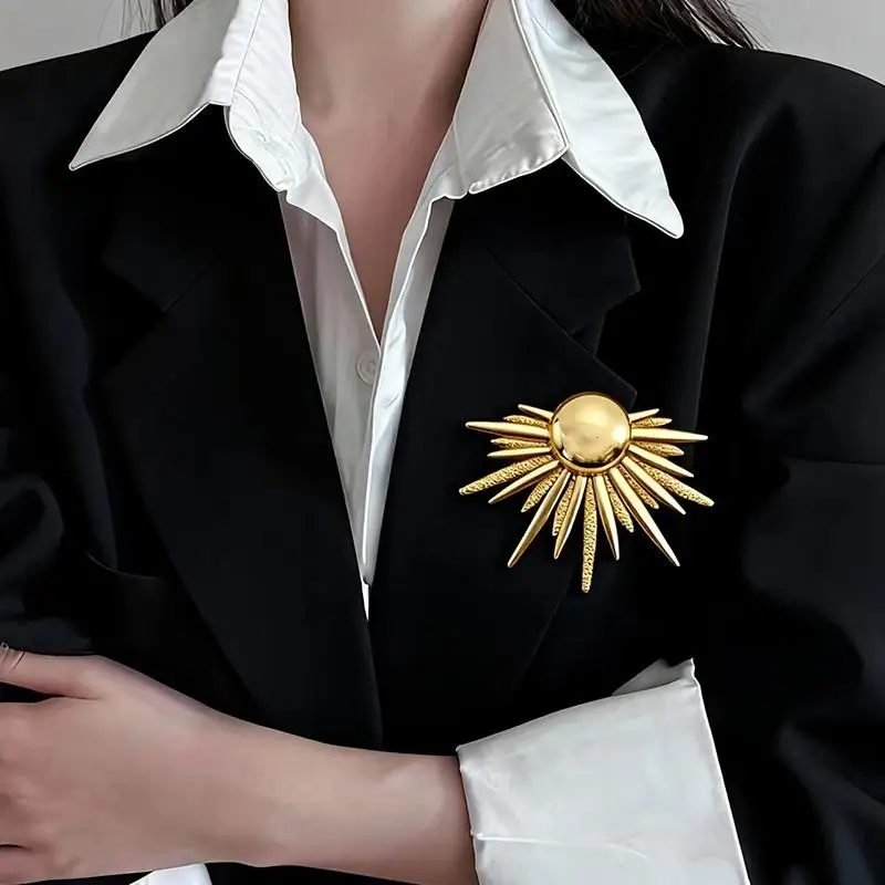 Metal Heart Brooches For Women Unisex Enamel Love Pins Office Party Friend Gifts Jewelry Accessories For Suit Dress