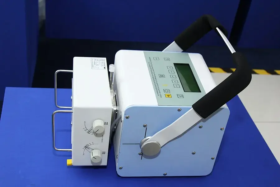 Medizinischer 5 kW tragbarer Hochfrequenz-Digital-Röntgengerät-Knopfbildschirm