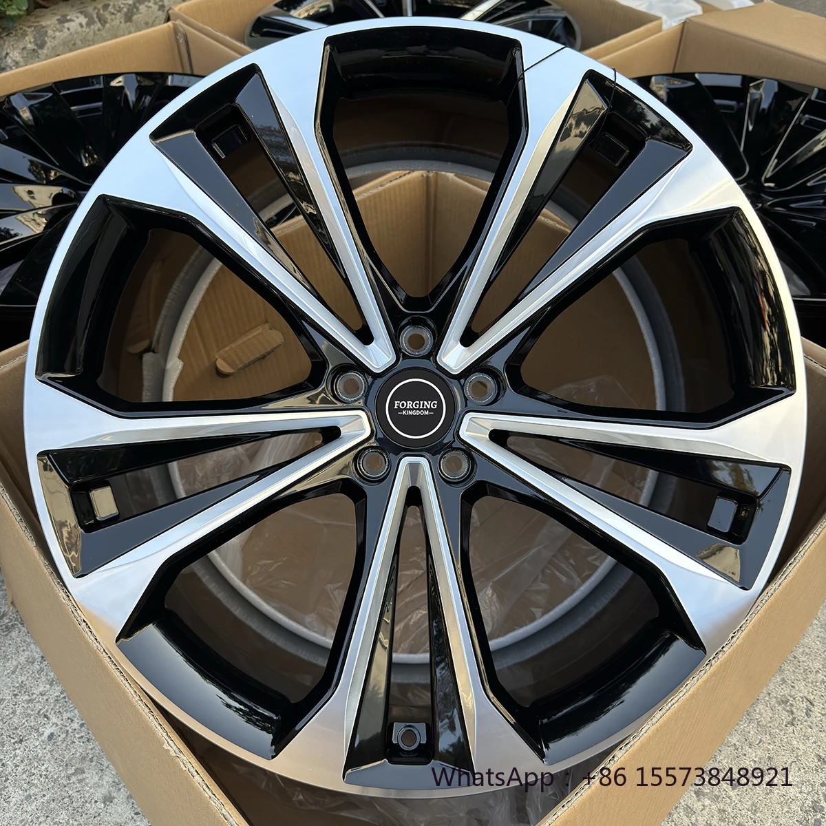

Wholesale Custom Forged 6061-T6 Aluminum Alloy Wheels High Quality 17-26 Pulgadas 5*112 5*114.3 5*120 New 35mm 40mm 98mm