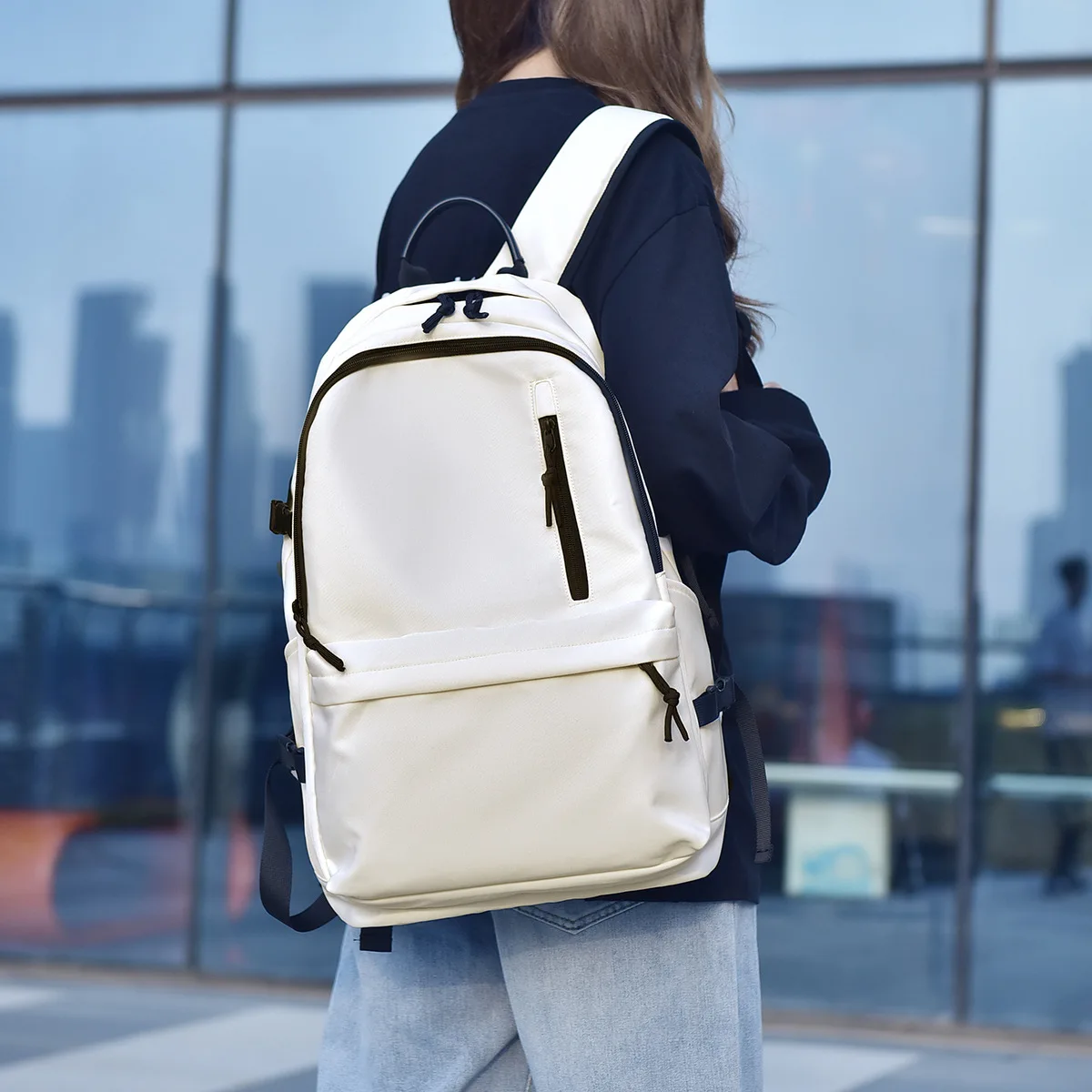 

Ladies Casual White Nylon Backpack, Large Capacity Lightweight Rucksack with Side Pockets for College, Travel and Daily Commute