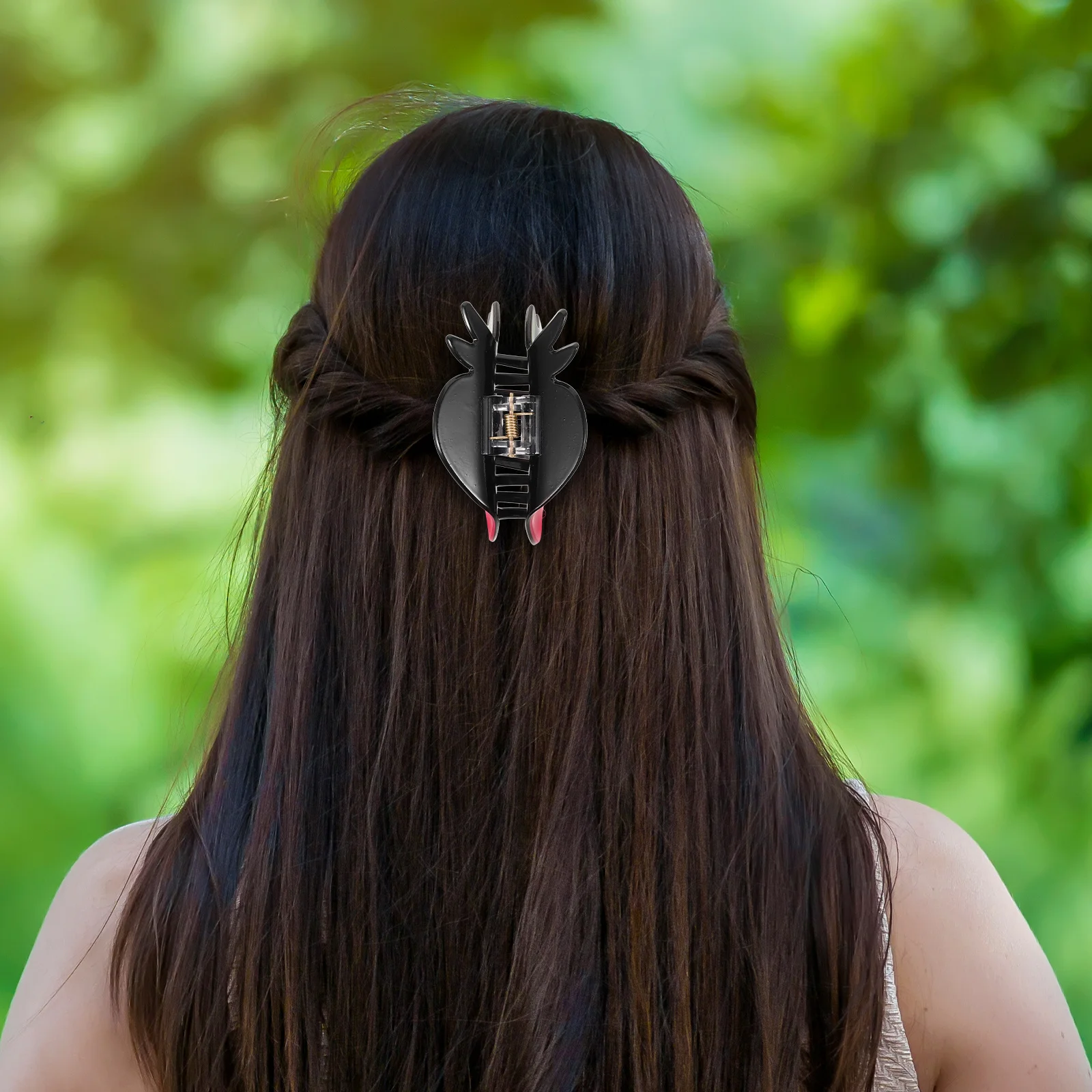 

Stylish Strawberry Hair Claw Clip Perfect Fit for Head Not Easy to Fall Out Great Gift Option Strawberry Claw Clip