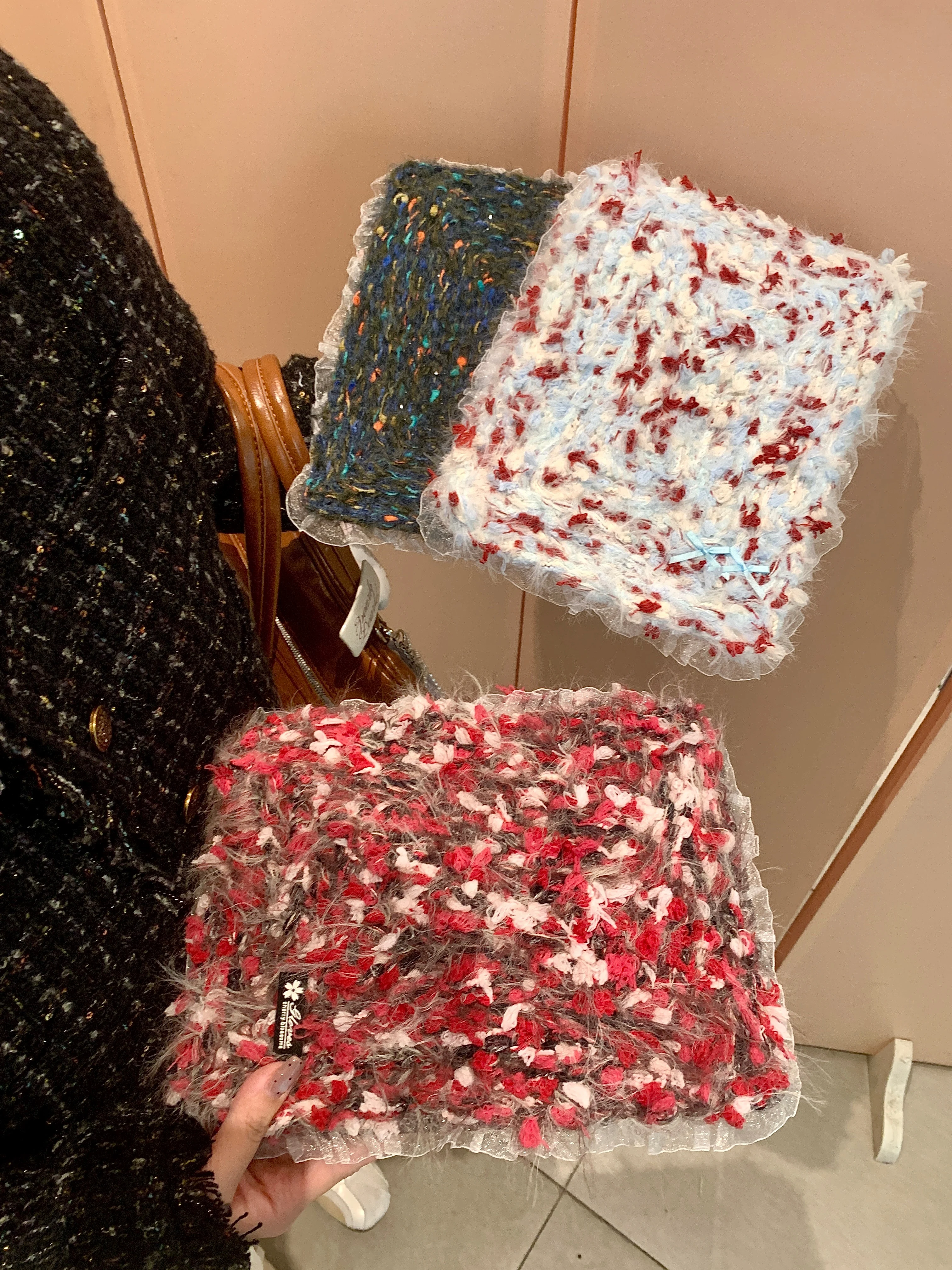 

Зимний роскошный милый плюшевый чехол для iPad Tablet Mini 7 Air 6 2025 iPad Pro 11 дюймов 2024 13 дюймов, держатель для аксессуаров A16 Чехлы