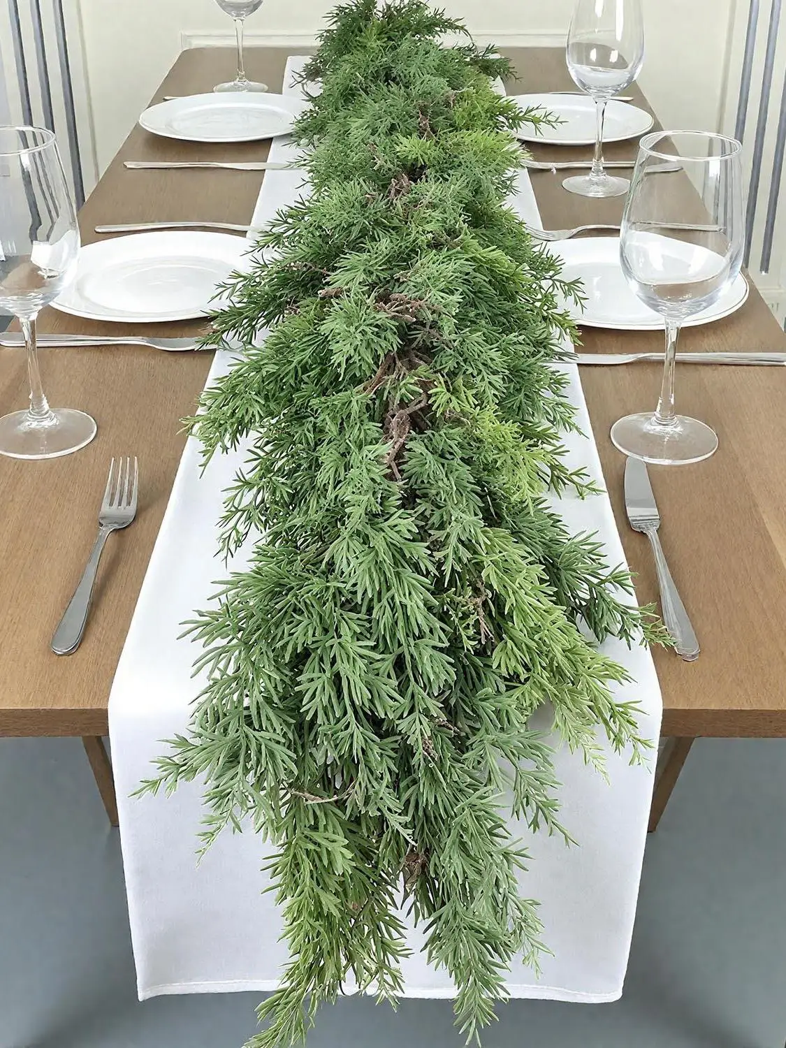 

Декоративные сосновые ветки Cisas, венок для лестницы, украшение для стола, декоративные аксессуары для дома, подвеска на входную дверь