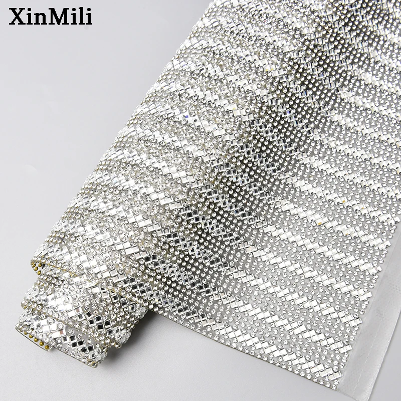 New Hot Fix 24*40cm vetro Strass Crystal Mesh autoadesivo Trim Strass Banding decorazione di nozze Applique indumento fai da te