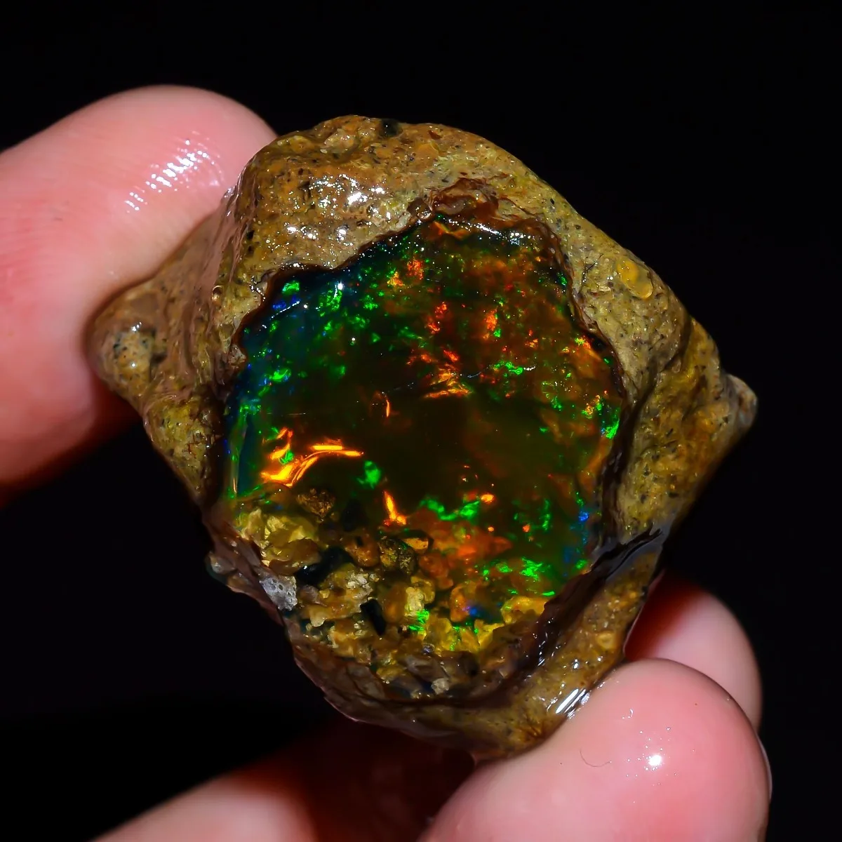 Ethiopian Welo Opal 25-80CT Rough Natural Fire Flash Collector Stone Randomly Selected One