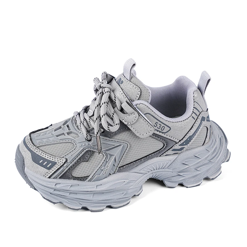 

Новые детские повседневные кроссовки 2026 года: модные кожаные кеды на толстой нескользящей подошве со шнуровкой в стиле «Меха» для мальчиков и девочек