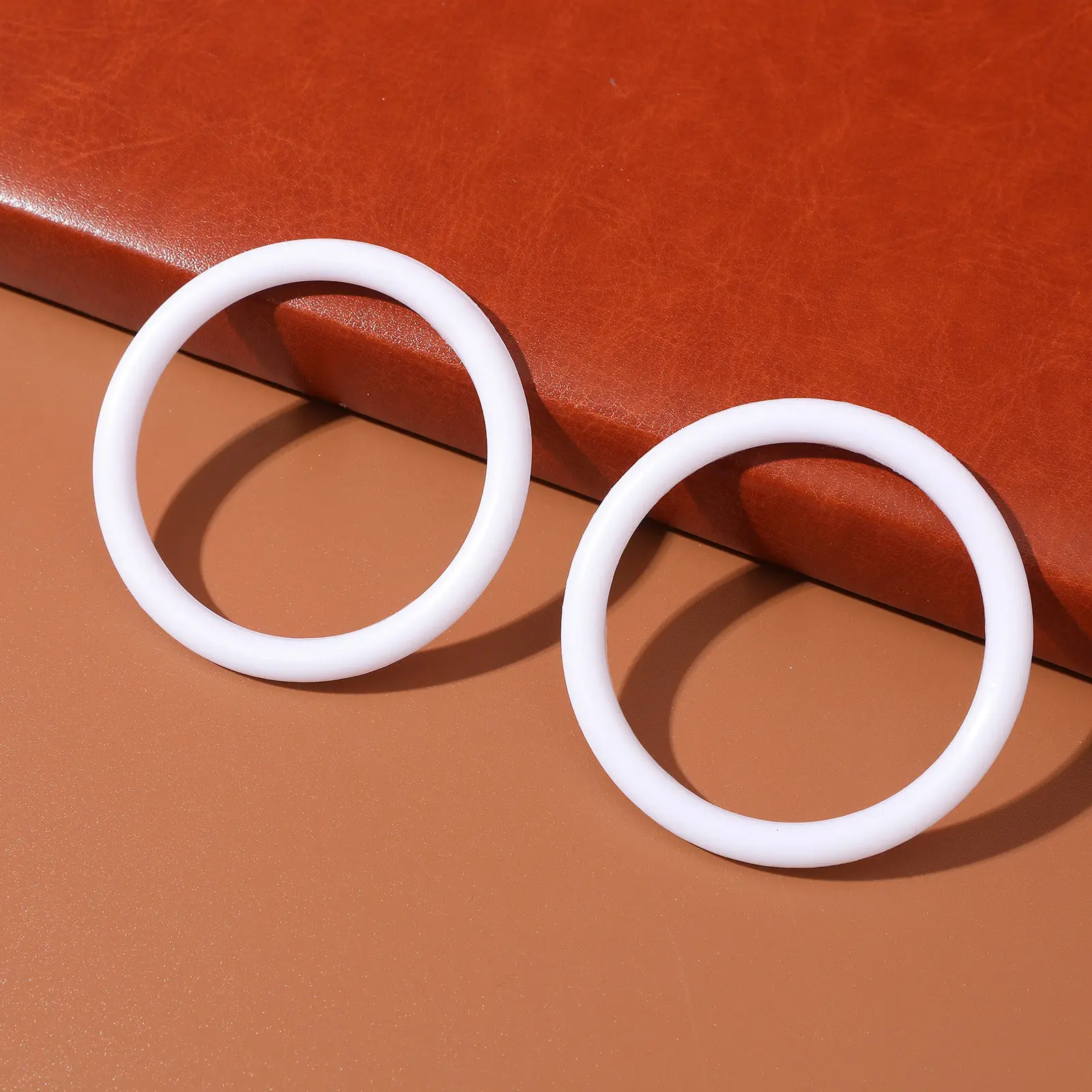 30Pcs Dreamcatcher Ring White Plastic Circles Sturdy Material for DIY Dreamcatcher Craft Yarn Mandala Wall Hanging Frame