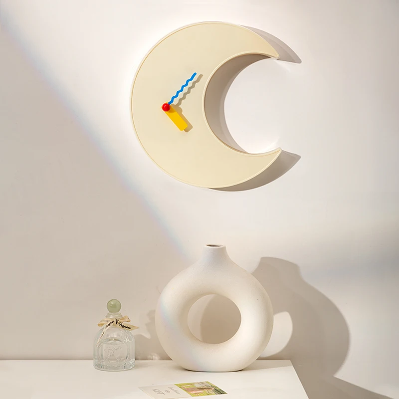 

Minimalist Fashion Clock Wall Xenomorph Bedrooms Nordic Creative Design Wall Watch Aesthetic Reloj De Pared Home Decoration