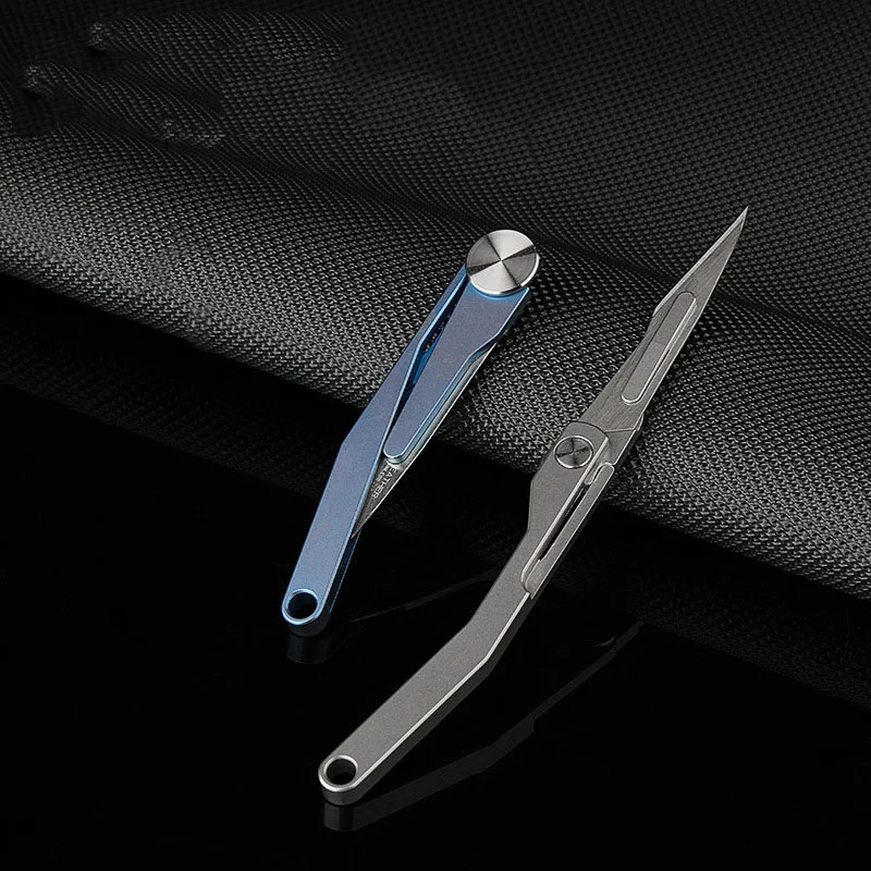 Titanium Alloy Folding Scalpel With Clip Portable MINI Key Buckle  EDC Outdoor Unpacking Pocket Knife with 10pcs Replaceable Bla