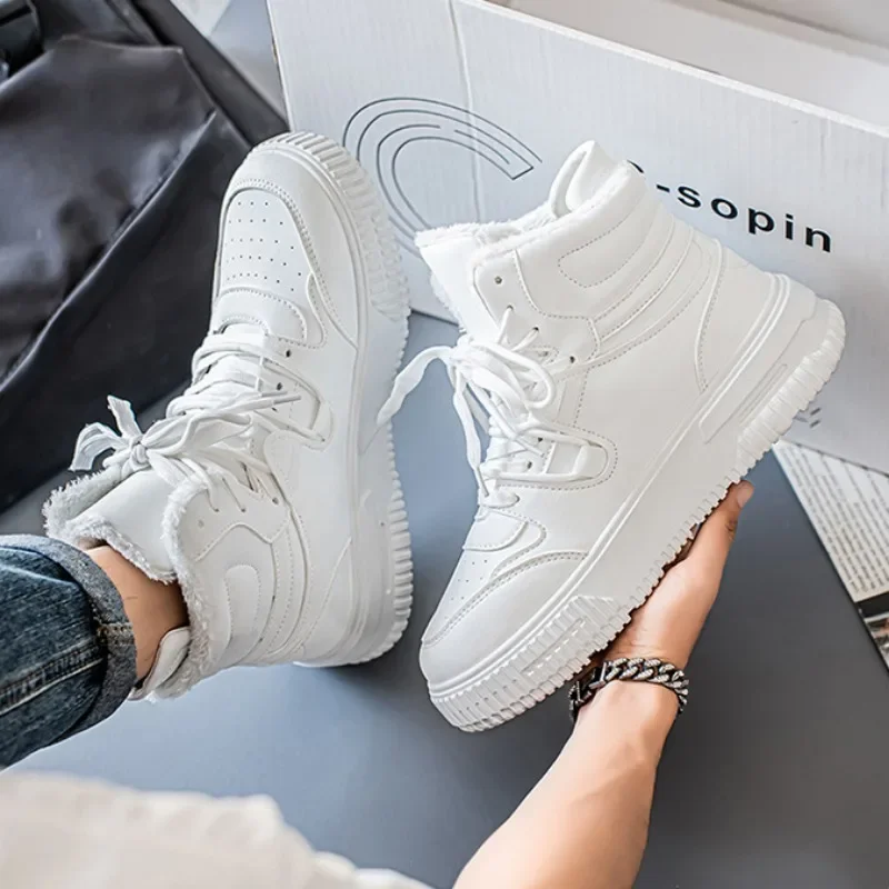 أحذية رجالية أحذية رياضية كاجوال 2026 الاتجاه الجديد أحذية مصممين للرجال عالية أعلى زوجين أحذية التزلج الدافئة مقاوم للماء أحذية الثلوج