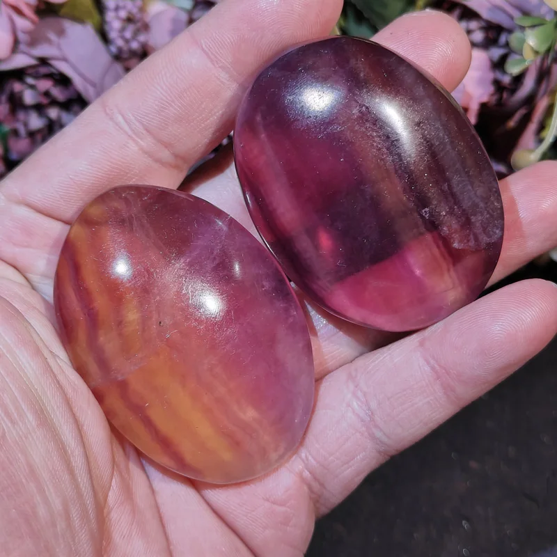 Natural tumbled stone Rainbow Fluorite flat palm tumbled oval flat gemstones healing crystal stone palm wholesale