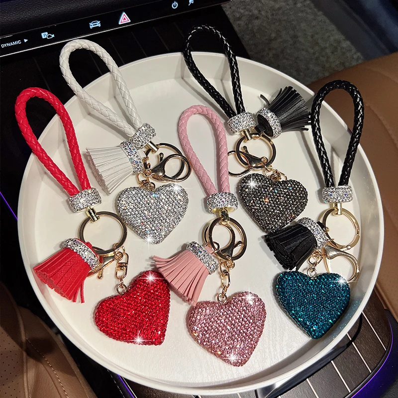 Fashionable diamond studded heart-shaped keychain, cute woven rope, tassel, car keychain, exquisite peach heart gift pendant