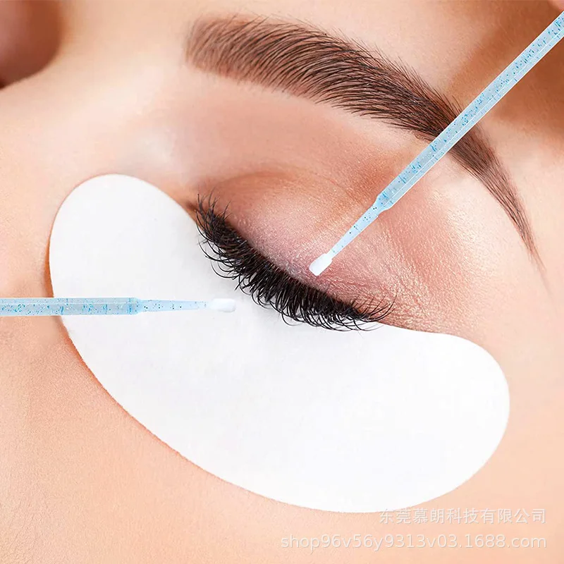 100 Pcs Pack Crystal Rod Lash Swabs Professional Eyelash Cleaning Removal Cotton Sticks for Lash Brow Embroidery