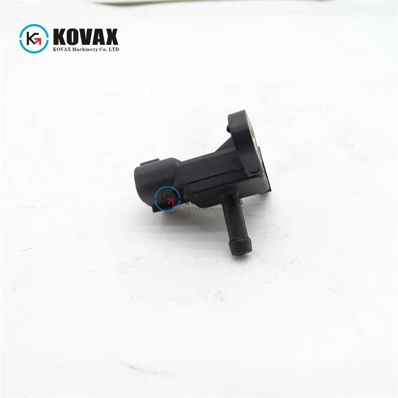 

Excavator Machinery Parts 079800-5590 J05E J08E Atmospheric Pressure Sensor Excavator Parts