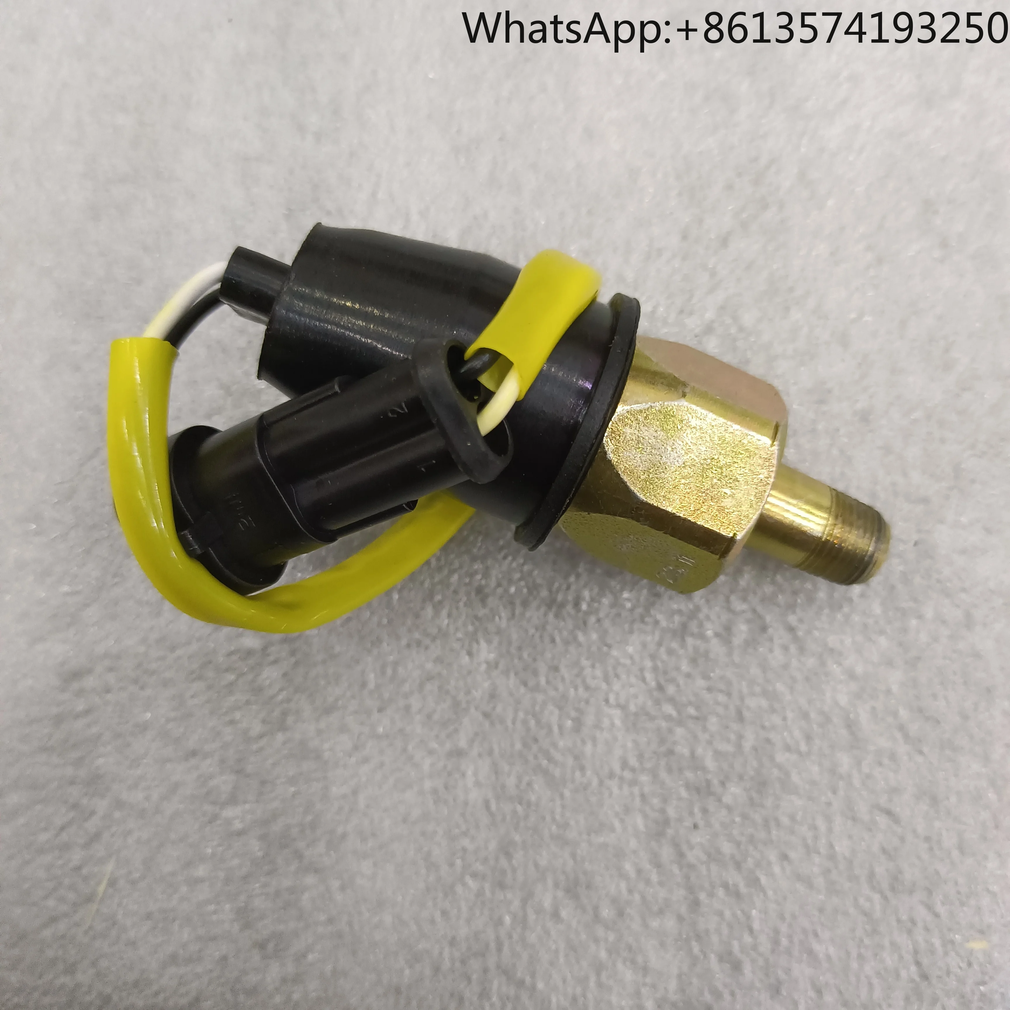 

Original 4130001709 Pressure Switch 4130001300 4130001412 for LG936 LG938 Wheel Loader Spare Parts