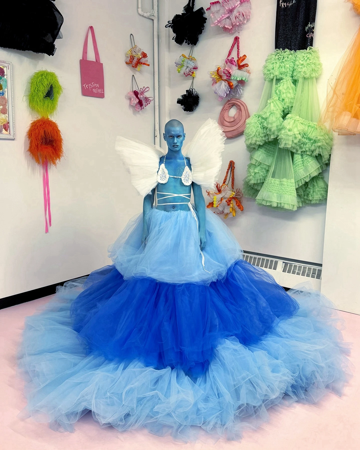 Niestandardowe niebieskie spódnice z falbanami z tiulu dla kobiet Extra Puffy Tiered Ruffle Long Formal Skirt Tutu Cake Party Skirt Real