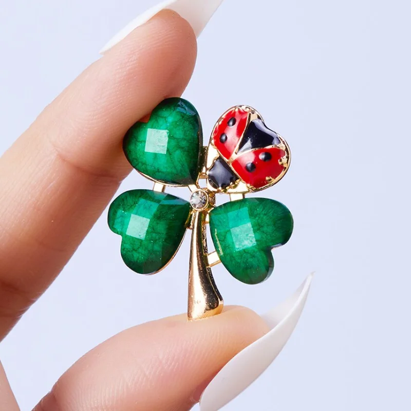 Moda Coccinella Smalto Pin Strass Foglia Verde Insetto Bug Spille Piccolo Collare Spilla Spilla Donna Uomo Gioielli Sciarpa Clip