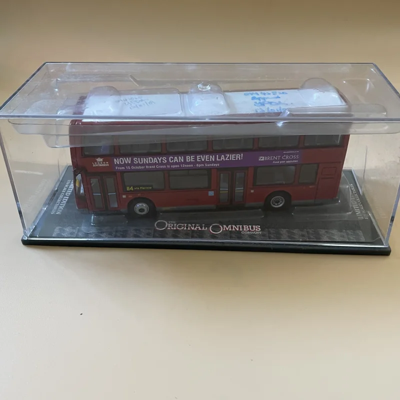 1:76 Scale Diecast Alloy London Double Decker Bus Toy Cars Model Classic Nostalgia Adult Collection Souvenir Gift Static Display