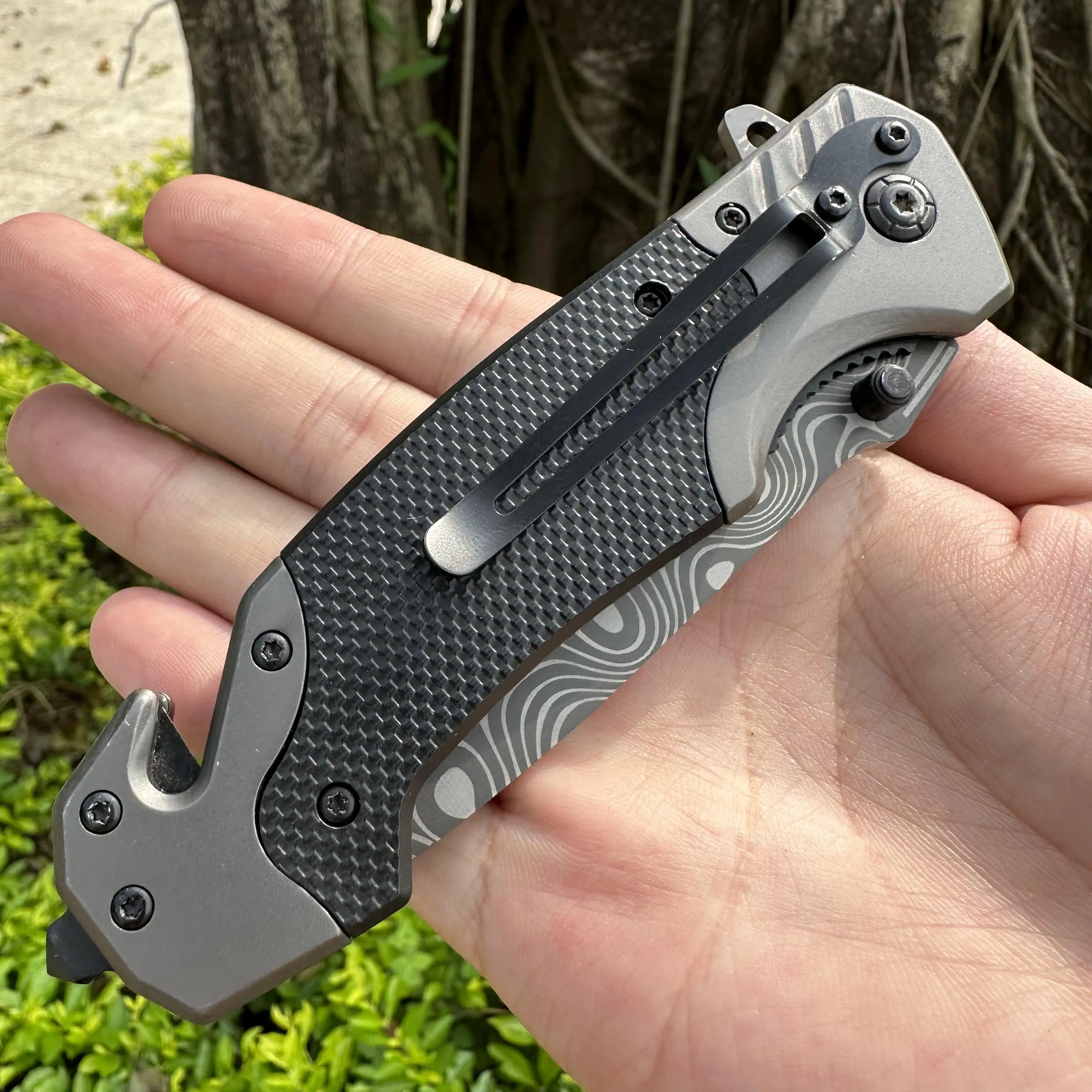 Topwell Smooth Quick Opening EDC Pocket Knife Sharp 5cr15mov Blade With Damascus Coating Comfortable Handle Outdoor/Self-rescue