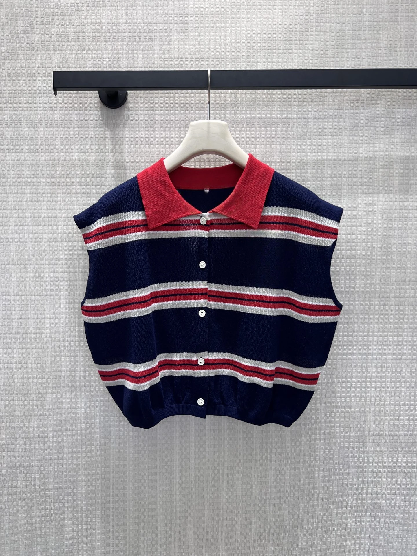 

Slimming Stripe Knit Top Fashionable Sleeveless Collared Simple Elegance Daily Commute Women's H-Shape Vest Short Length