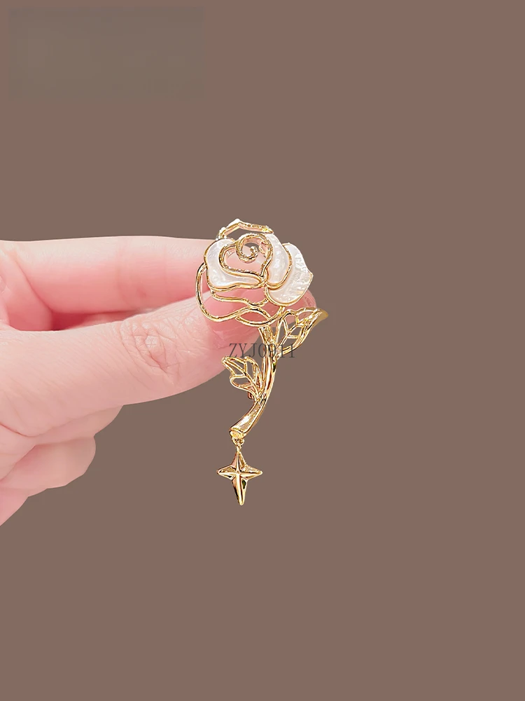 Rose Flower Brooch High-end Women's Delicate Pin Accessories Suit Collar Pin