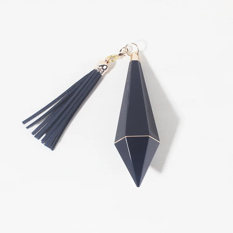 

5pcs Diamond Lipstick Tubes with Tassel Lip stick Tubes Empty Refillable 3.5g Lip Balm Bottles For DIY Lipstick Container