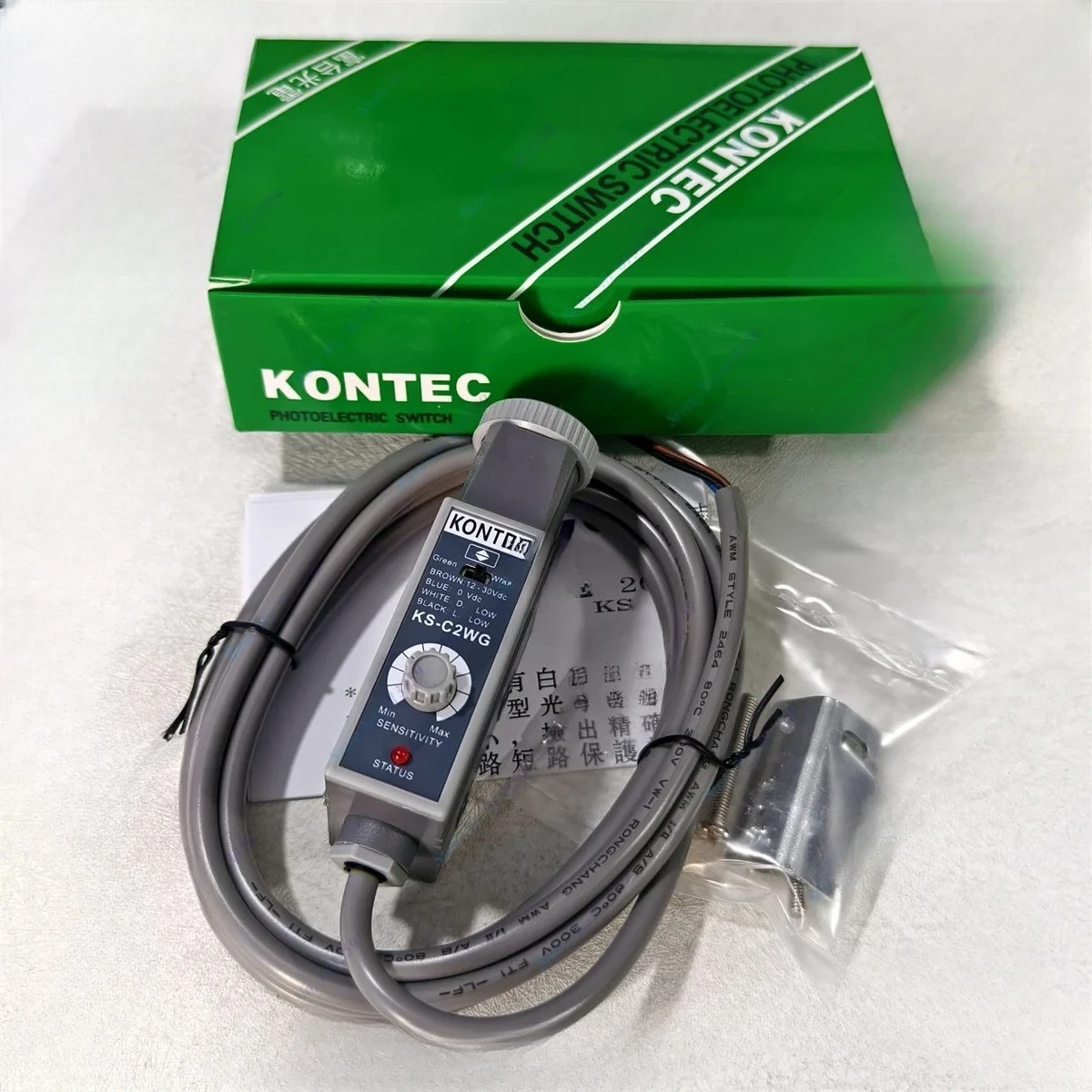 1PC KS-C2RG or KS-C2WG KONTEC Dual Light Sources Color Code Sensor Bag Making Machine Deviation Correction Sensor KS-C2