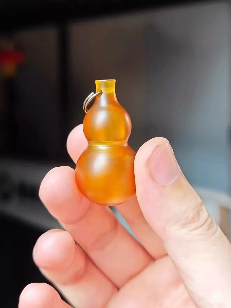 Cabaça-criativa Pill Box Edc Colar Pingente Armazém Impermeável Titânio Puro Primeiros Socorros Pei Pingente de Faca de Garrafa Pequena