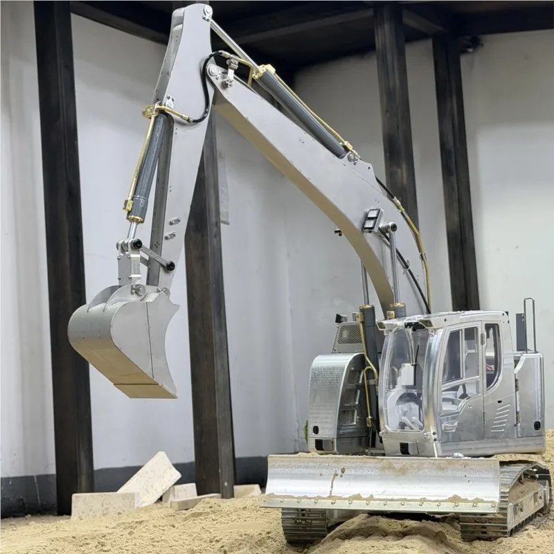 RC-Hydraulikbagger 926 RTR 1/14 Metallfernbedienungsbagger mit 4-Wege-Umkehrventil Sound Light System Modell für Erwachsene