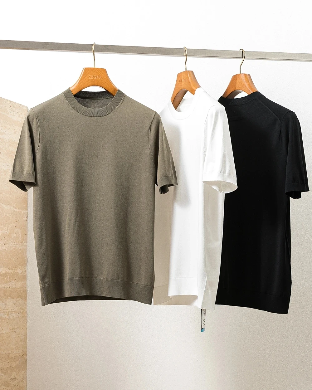 

Coolmax Tech Summer New Men's Knitted ort Sve T-irt Breathable Outdoor Faion Ci Sle round Ne Regular Fit T-irt