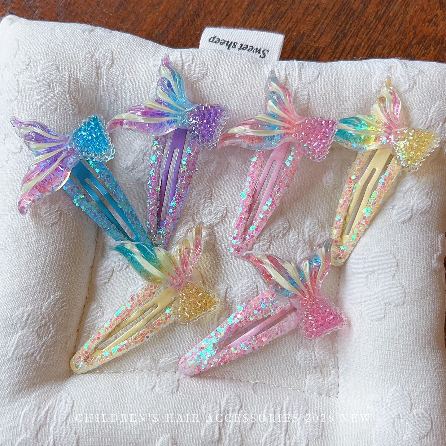 2026 Neu 2er-Set Boho Meerjungfrauenflossen-Haarspangen mit Glitzer-Pailletten, schmerzfreie Haarspangen für Baby-Mädchen, Ozean-Accessoires, Geschenk – Detail 4