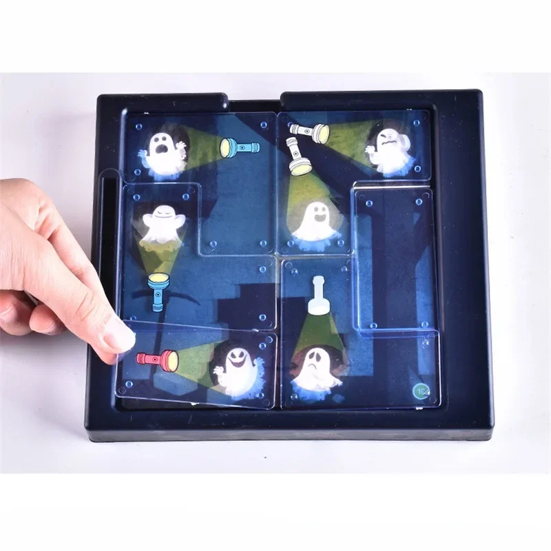 Herausforderungstaschenlampe, Monsterjagd, Brettspiel, Spielzeug, 60 verschiedene Schwierigkeitsmodi, Puzzle, Denktraining, Spielzeug, Halloween, Weihnachtsgeschenk