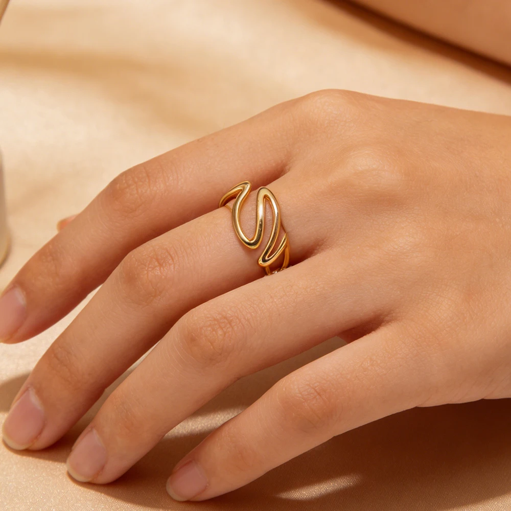 Stainless Steel Original Design Geometric Hollow Wave Rings for Women Personality Smooth Cross Finger Jewelry Colorfast