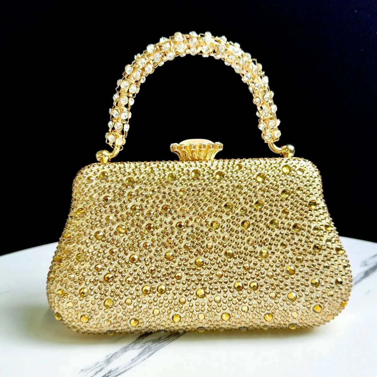 Gold Evening Bags for Women 2024 New Rhinestone Clutches and Purse Female Party/Dinner/banquet Handbags Prom Chain Shoulder Bags