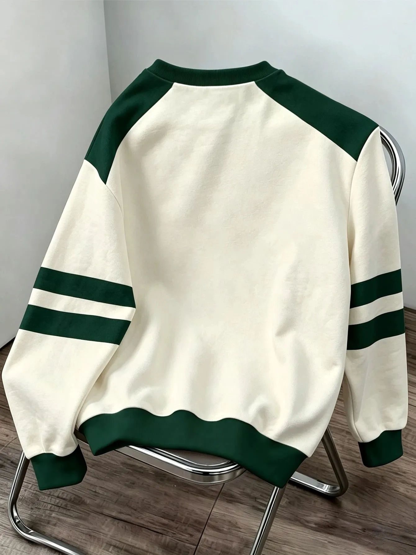 Fall/Winter Men's Round-neck Sweatshirt with Letter Print - Comfortable Soft Casual Fashionable Streetwear for Men