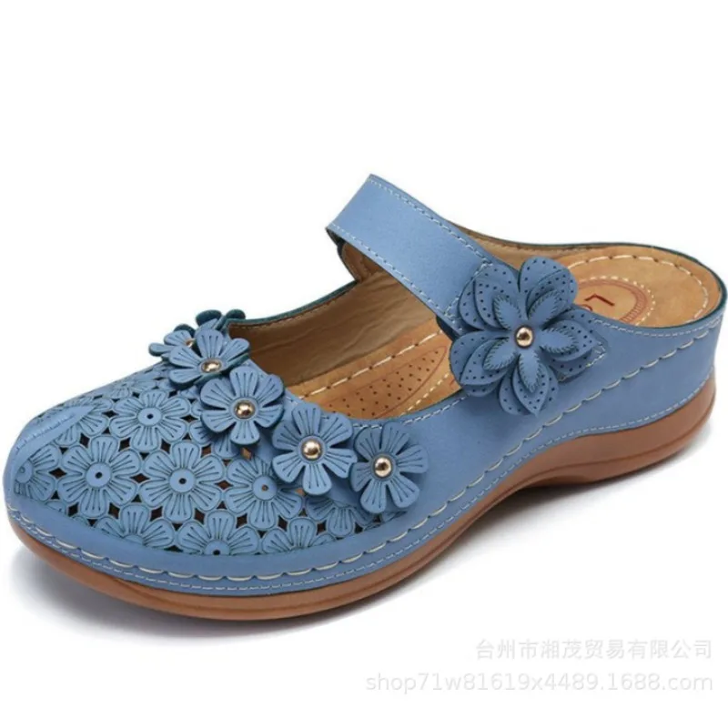 2024 New Women's Fashion Shoes Sandals Beach Women's Shoes Slippers Casual Women's Sandals UETEEY Designer Flower Decoration