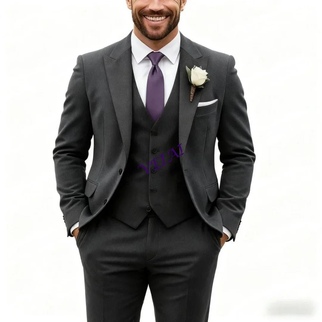 بدلة سهرة رسمية مخملية أرجوانية مخصصة للرجال مكونة من 3 قطع بدلة سوداء لحفلات الزفاف أفضل رجل لحفلات الكرة لحفلات Busin