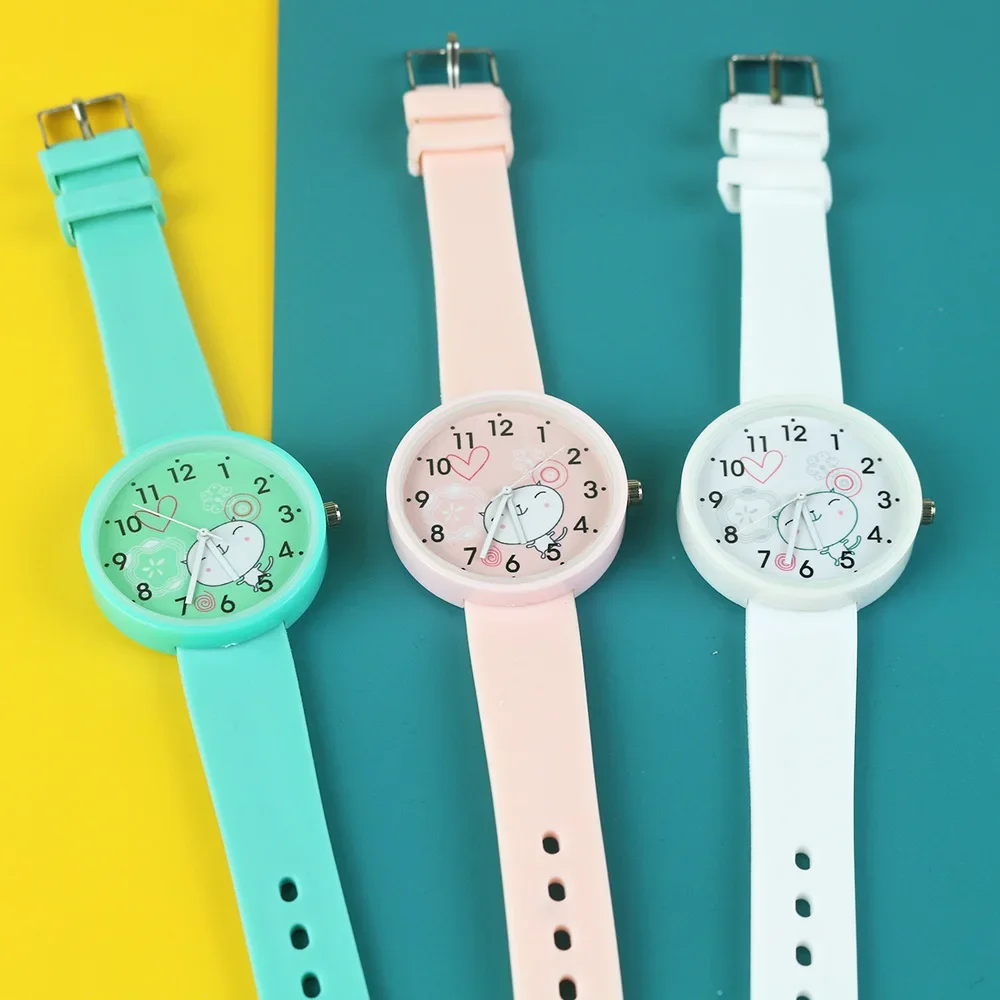 جديد الكرتون مشاهدة النساء الساعات الفتيات الفتيان هدية عيد ميلاد ساعة طالب ساعة بسيطة الحلوى سيليكون حزام relogio feminino
