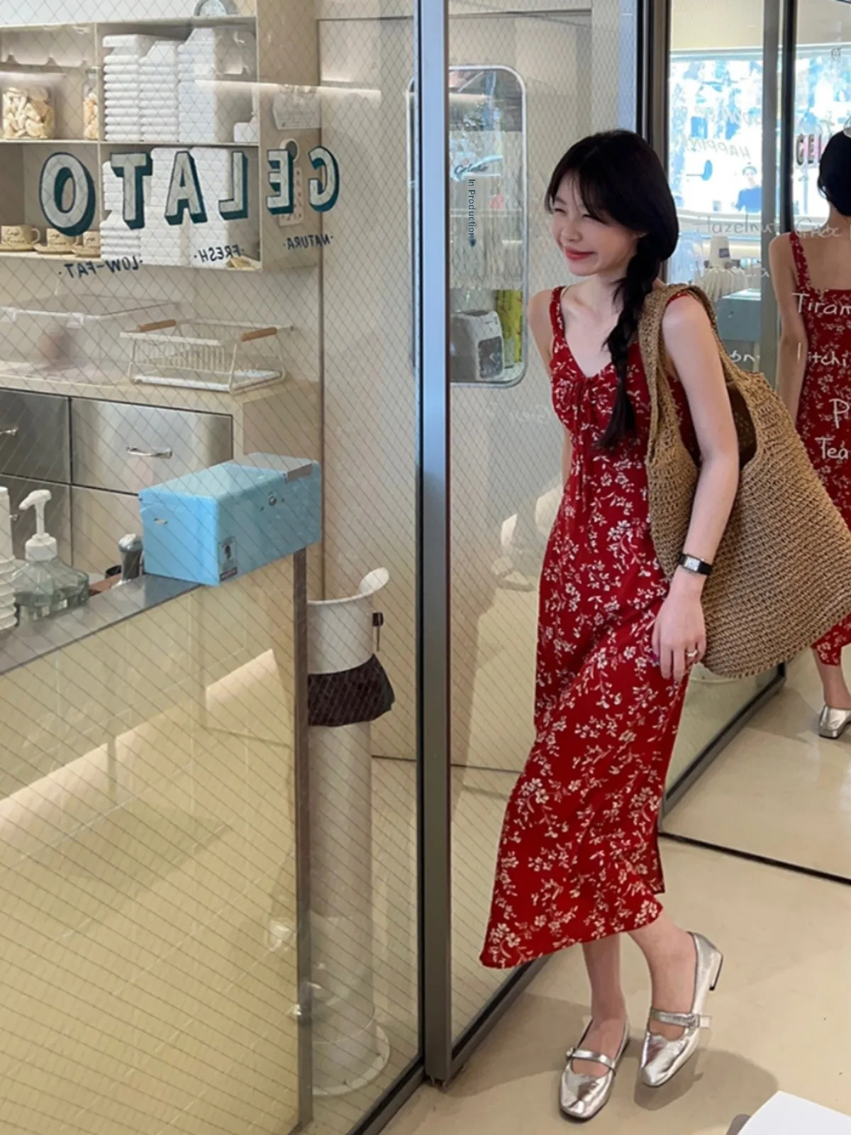 กระโปรงชายหาดลายดอกไม้สีแดง ter Dr กระโปรงชายหาดฤดูร้อนของผู้หญิงกระชับสัดส่วนยาว Dr Commute Sle No Sve V-Ne A-...