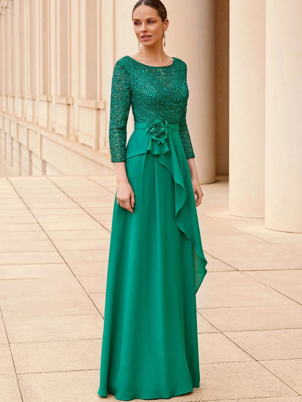 Modest O-neck 3/4 Sleeve Mother Of The Bride Dress For Wedding Classic Lace Appliques Prom Dress Customized Chiffon Evening Gown