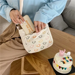 Fashion Women Crossbody Bags Classic Cute Ladies Shopping Shoulder Bags Casual Sweet Girls Handbag Simple Design Handbags