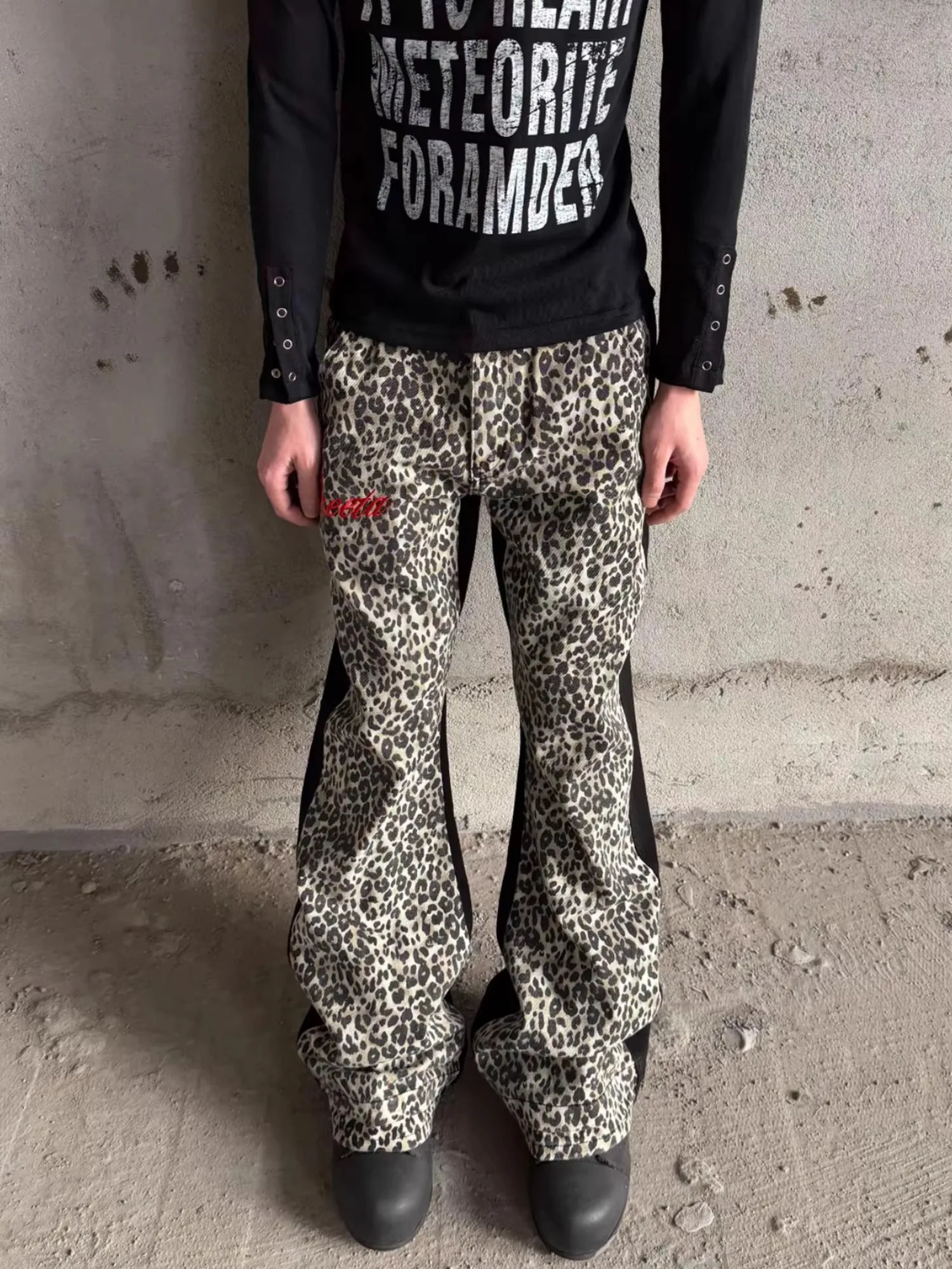 

Retro American Double Stitched Leopard Print Embroidery Flared Jeans Loose Fit Men's Women's Cleanfit Stack Slimming Long Tro...