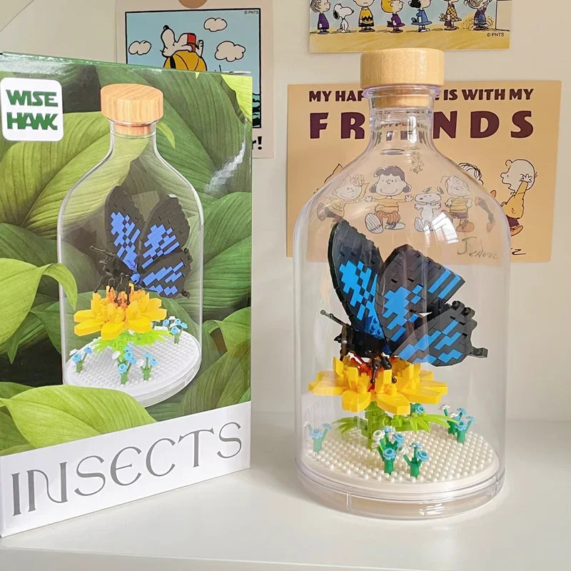 Nuovo prodotto simulazione insetto serie animali giocattoli creativi per bambini bottiglia blocchi di costruzione regali educativi modello di insetti