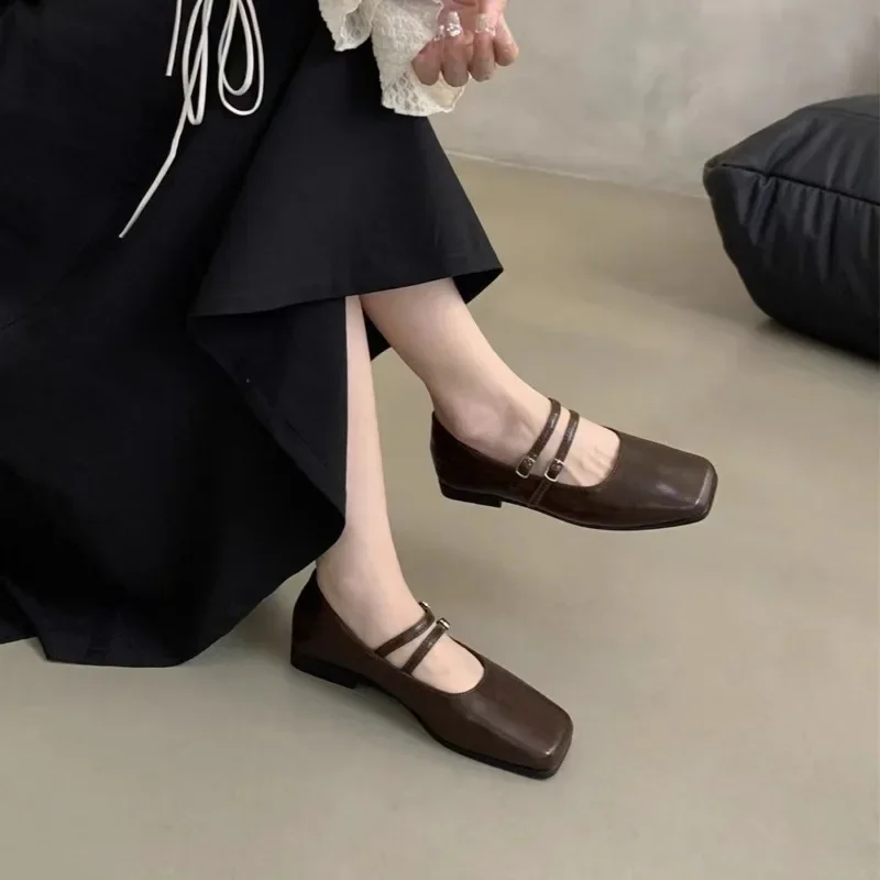 2024 New Fashion Solid Color Double Buckle Temperament Square Toe Women's Shoes with Shallow Buckle Decoration Zapatillas