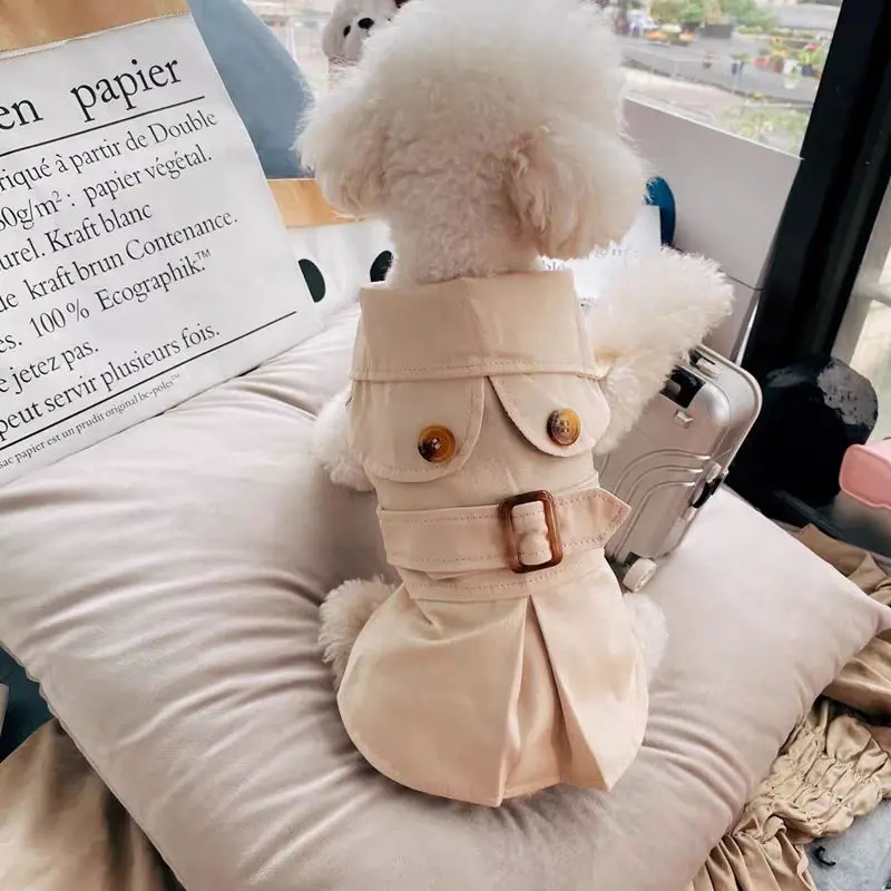 

Одежда для собак в британском стиле, плащ, зимняя утепленная куртка, пальто, костюмы, толстовки, одежда для маленьких щенков, одежда для кошек