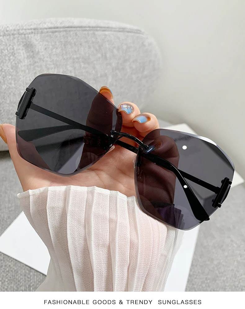 Hochwertige rahmenlose Sonnenbrille in neuer Farbverlauf, polygonale Damenbrille mit großem Rahmen 90252 – Detail 2